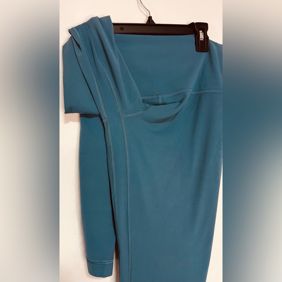 Lululemon High Rise Align Pant II 25" Leggings Yoga Activewear Gym Workout Run - Picture 11 of 12